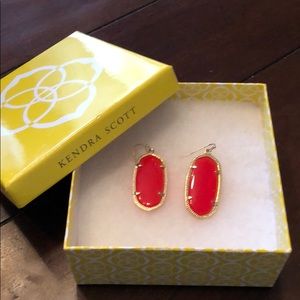 Kendra Scott Elle earrings